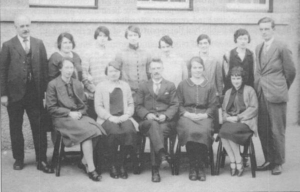 Coalburn Primary School staff in 1930s